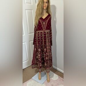 Pakistani anarkali Red Embellished Tiered 
Pakistani/indian/ Punjabi suit
